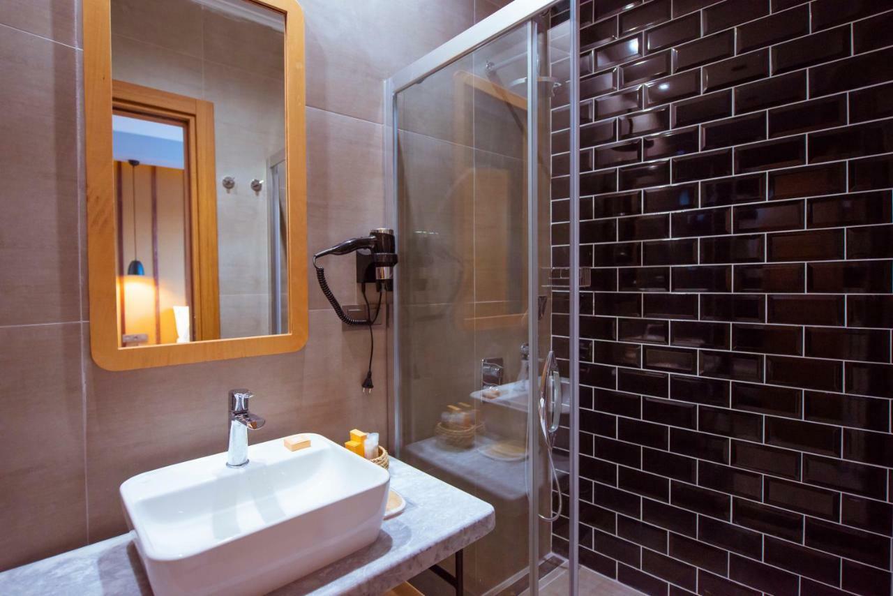 Arwen Hotel Фетие Екстериор снимка